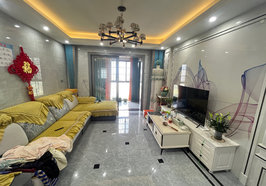 华丽一品 对面 精装修 电梯3房2厅 证满5 支持按揭